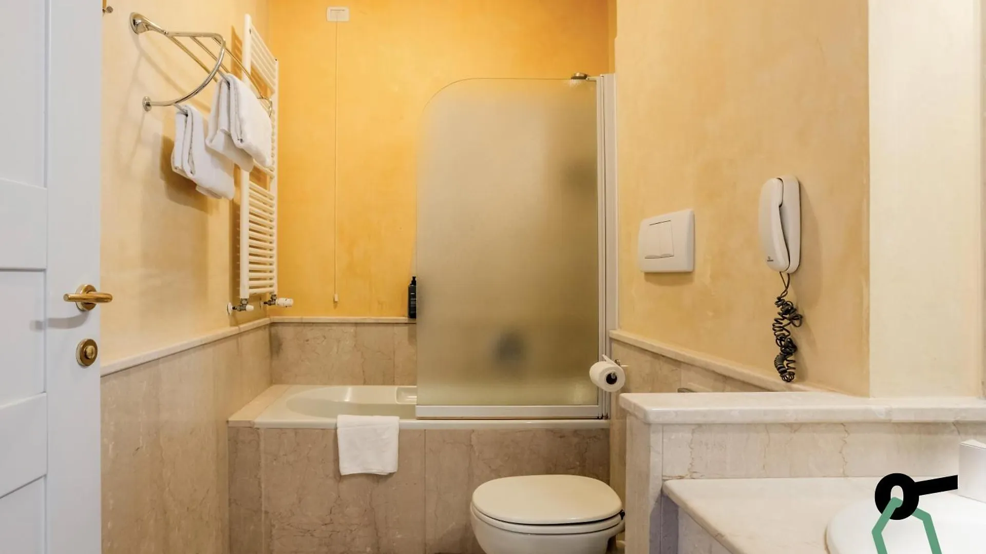 Hotiday Room Collection - Calambrone Tirrenia 4*,  Italien