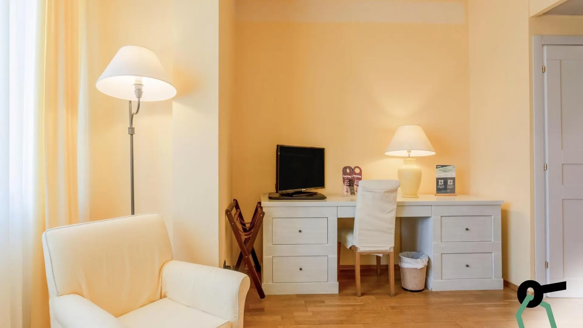 Hotiday Room Collection - Calambrone Tirrenia 4*,  Italien