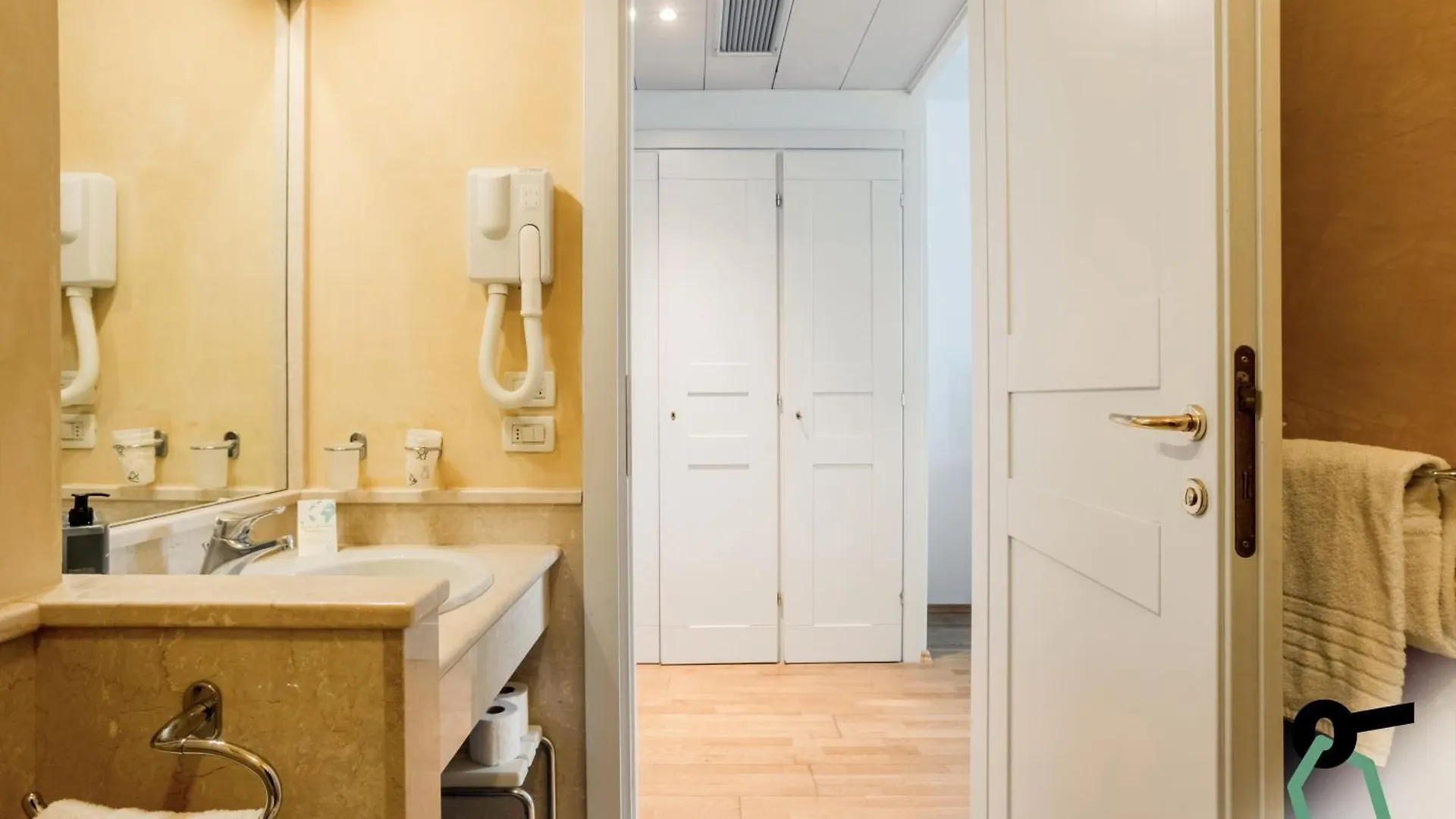 Hotel Hotiday Room Collection - Calambrone Tirrenia